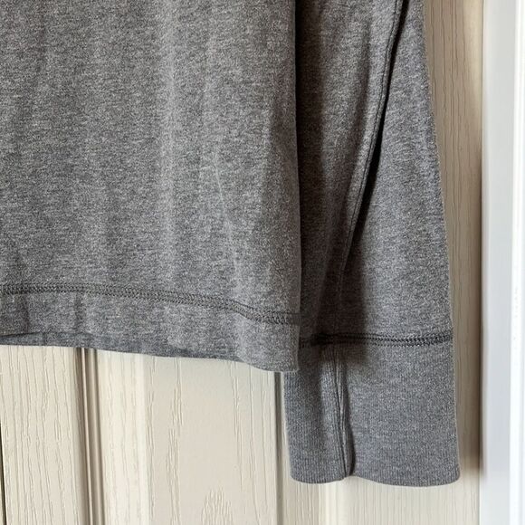 Hollister long sleeve shirt/Size L - Picture 4 of 7